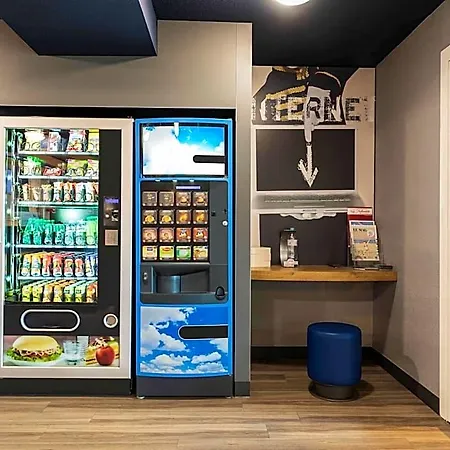 Ibis Budget Sur Hotel