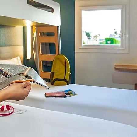 Hotel Ibis Budget Sur 2*